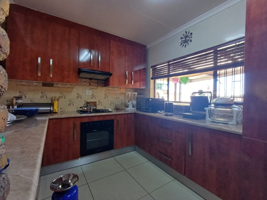 3 Bedroom Property for Sale in Meiringspark Ext 4 North West